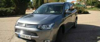 Mitsubishi Outlander PHEV Kaiteki