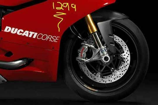 2014/12/04/md/364_bosch_msc_para_ducati.jpg