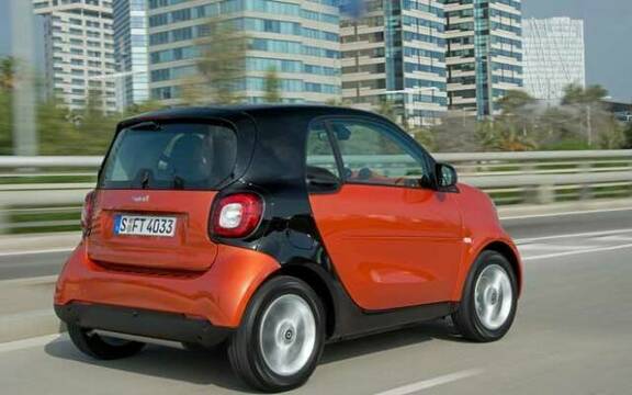 2015/01/16/md/1503_smart_fortwo.jpg