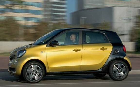 2015/01/16/md/1504_smart_forfour.jpg