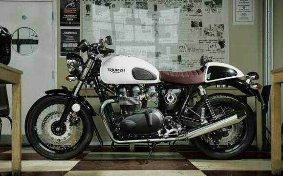 2015/01/18/md/1522_triumph_thruxton_ace.jpg