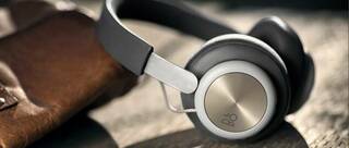 Bang & Olufsen BeoPlay H4