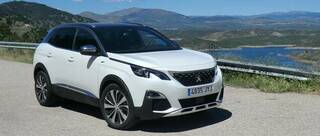 Peugeot 3008 2.0 BlueHDI 180CV