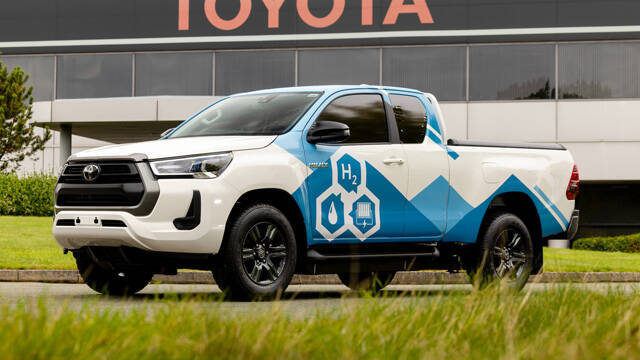 2023/09/05/md/41348_5-toyota-hilux-fuelcell.jpg