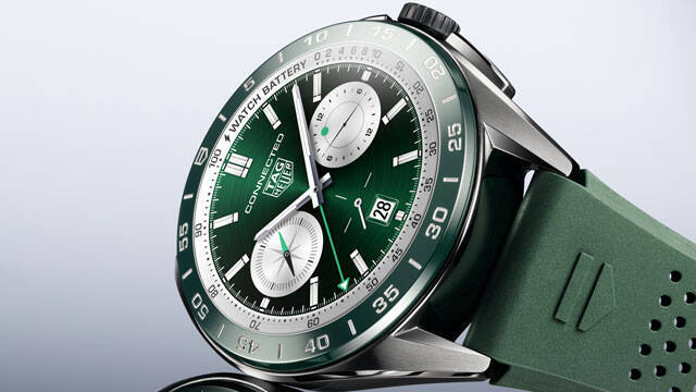 2024/02/08/md/42892_2-tag-heuer-connected-e4.jpg