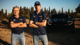 Carlos Sainz y Nani Roma, en el Dakar 2025 con Ford