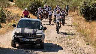 Jeep apoya el ciclismo de montaña
