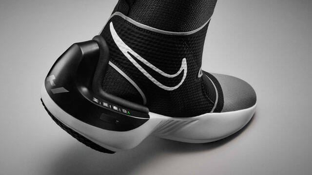 2024/06/24/md/44668_5-nike-x-hyperice-vest.jpg