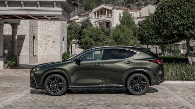 2024/06/27/md/44710_2-lexus-nx350h.jpg