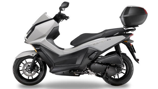 2024/06/28/md/44719_3-kymco-sky-town-abs.jpg