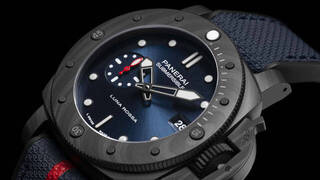 Panerai Submersible Luna Rossa Carbotech