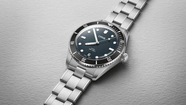 2024/10/31/md/46302_1-oris-divers-date.jpg