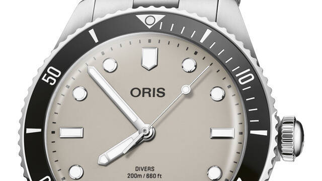 2024/10/31/md/46305_4-oris-divers-date.jpg