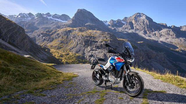 2024/11/13/md/46555_3-moto-g-stelvio-duecento.jpg